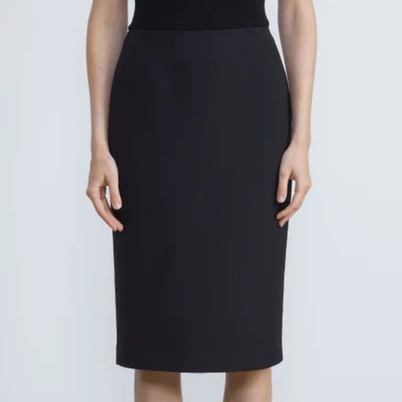 Lafayette 148 New York Dresses & Skirts - Lafayette 148 Wool-Silk Crepe Pencil Skirt Size 18